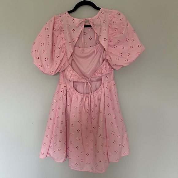 Pink Eyelet Puff Sleeve Dress - Picture 3 of 4